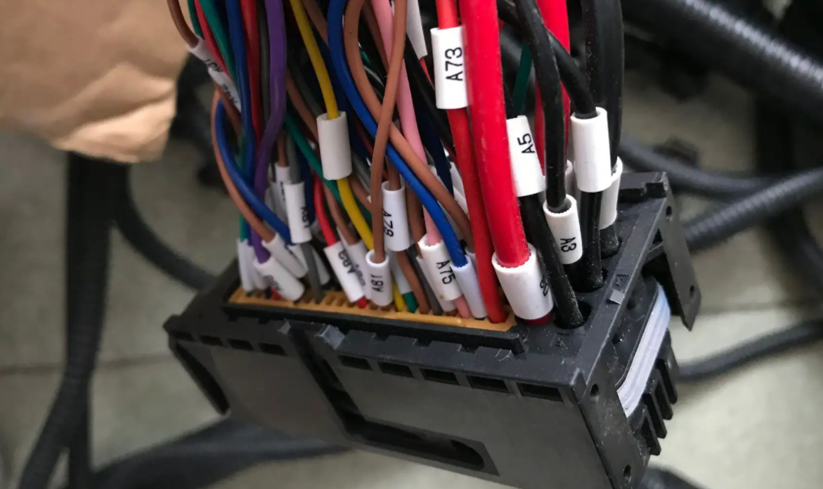 XRAY射线检查汽车线束插拔接口是否牢固