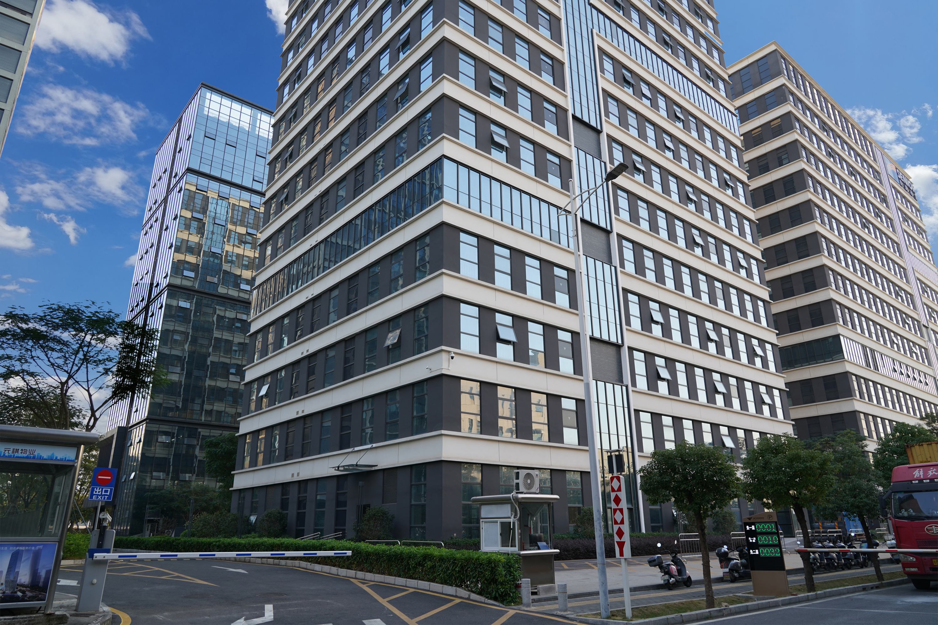 诚意和实力兼具的X-ray设备工厂实拍